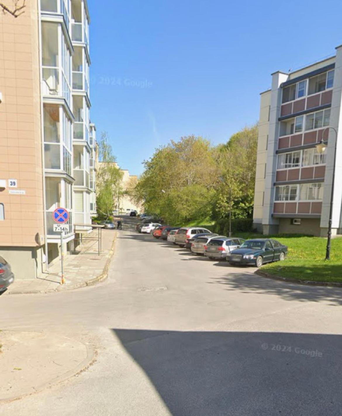 Letastay Apartment